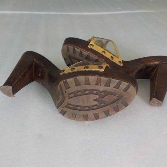 Italian Platform Heels Clear Plastic & Flowers Over Instep - Picture 7 of 8